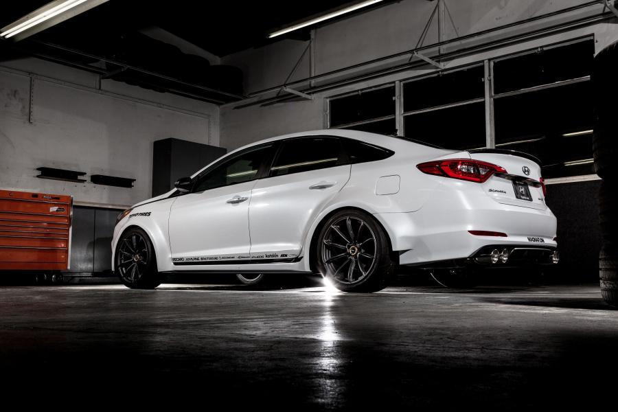  Hyundai Sonata JP Edition 2015 года  (фото 22 из 26)